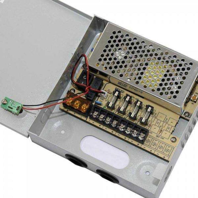 BLOCK ALIMENTATION 12V/5A 4CHHSN